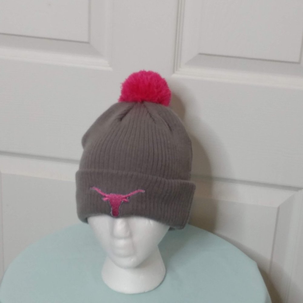 Texas Longhorns Women's Beanie w/ pink pompom